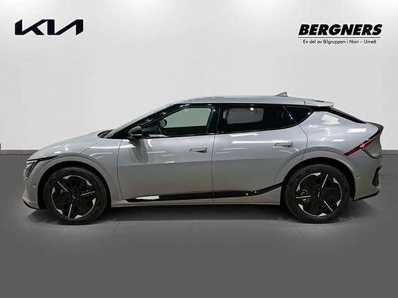 Kia EV6 4 of 5
