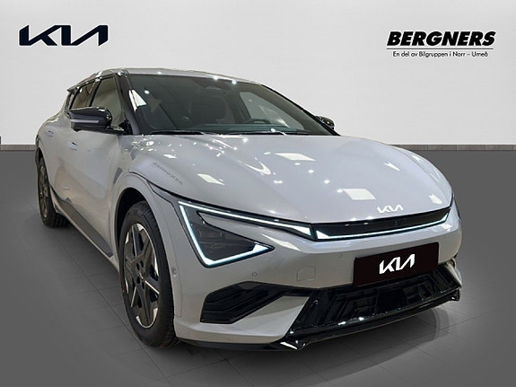 Kia EV6 3 of 5