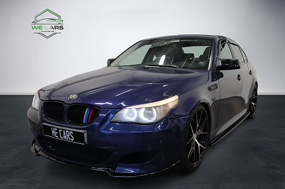 BMW 545i 3 of 5
