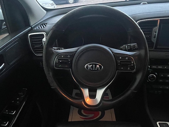 Kia Sportage 17 of 25