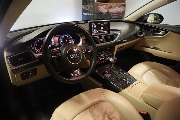 Audi A7 9 of 24