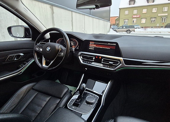 BMW 320d 7 of 11