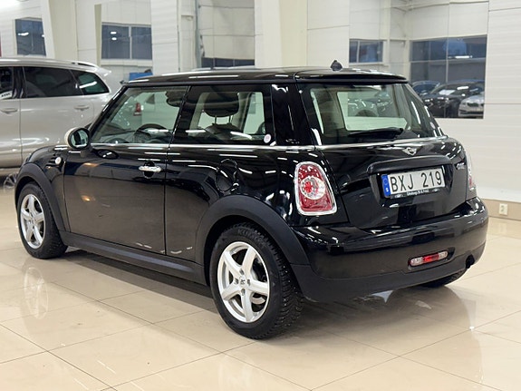 MINI One 12 of 21