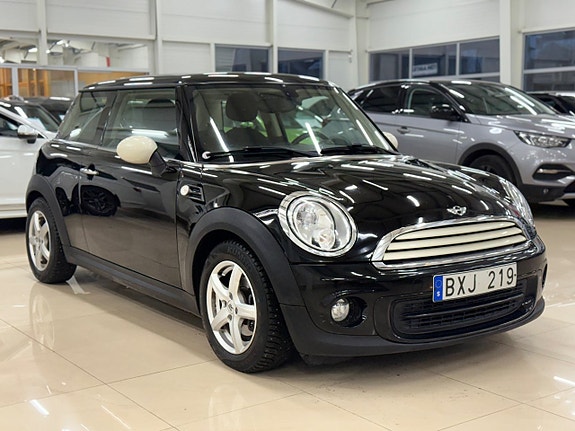 MINI One 10 of 21