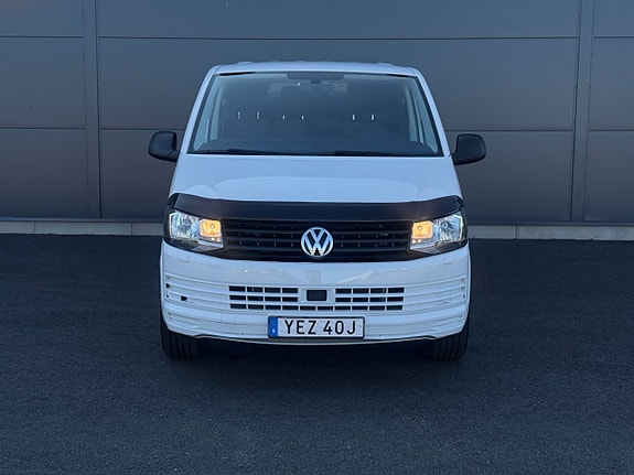 Volkswagen Transporter 9 of 30