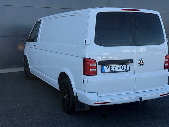Volkswagen Transporter 14 of 30