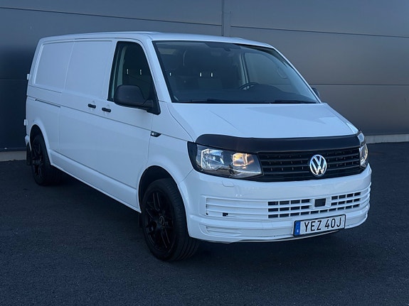 Volkswagen Transporter 8 of 30