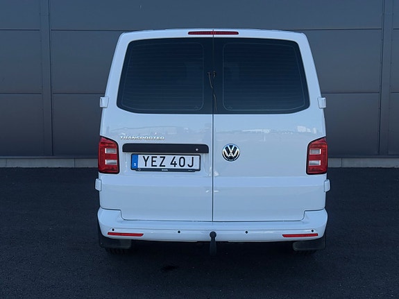 Volkswagen Transporter 15 of 30