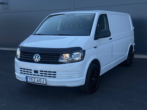 Volkswagen Transporter 10 of 30