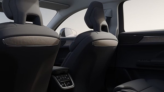 Volvo ES90 10 of 24