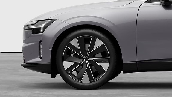 Volvo ES90 19 of 24