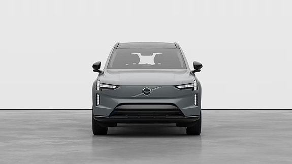 Volvo EX90 23 of 26