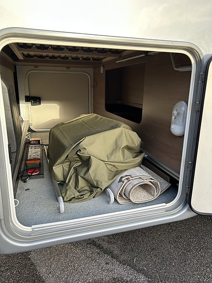 Bürstner Ixeo 736 Queenbed, ac bodel 6 of 21