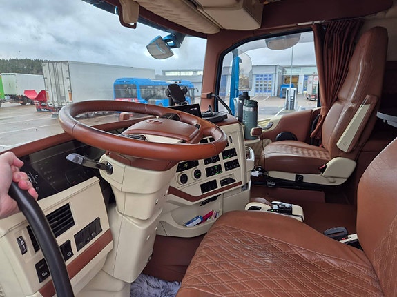 Volvo FH16 750 tippekipage 9 of 12