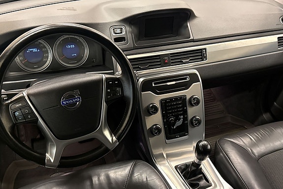 Volvo V70 5 of 9