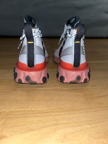 Product image 16 of 18