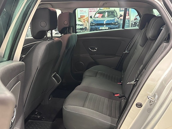 Renault Megane 15 of 25