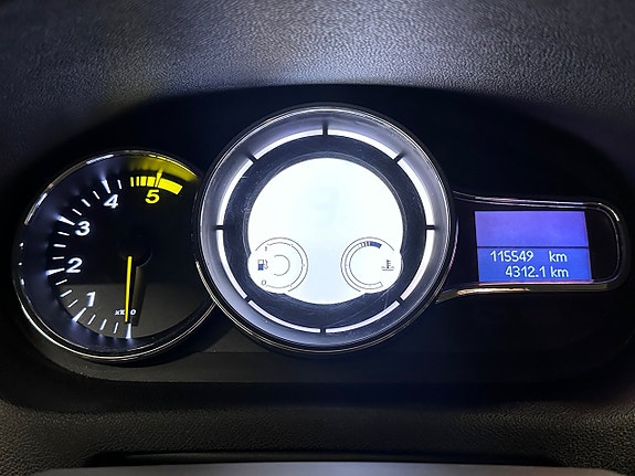 Renault Megane 10 of 25