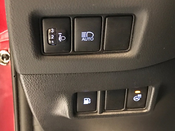 Toyota C-HR 15 of 21