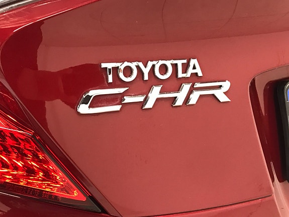 Toyota C-HR 6 of 21
