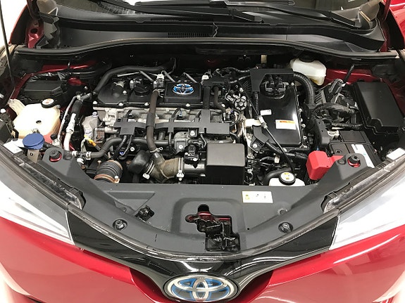Toyota C-HR 20 of 21