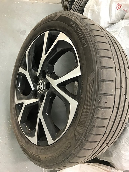 Toyota C-HR 19 of 21