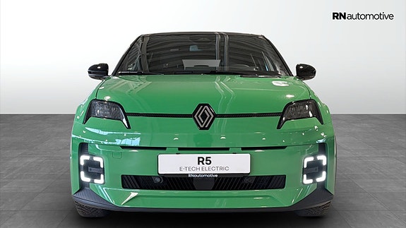 Renault 5 8 of 26