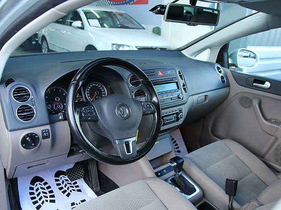 Volkswagen Golf Plus 12 of 14