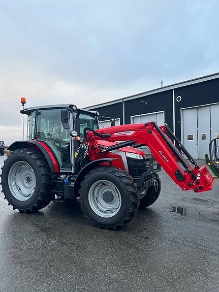 Massey Ferguson 5m