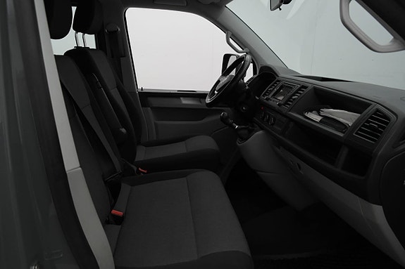Volkswagen Transporter 14 of 22