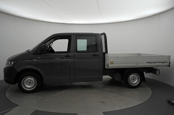 Volkswagen Transporter 12 of 22