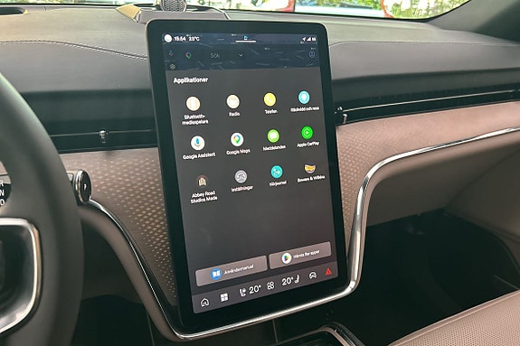 Volvo EX90 18 of 27