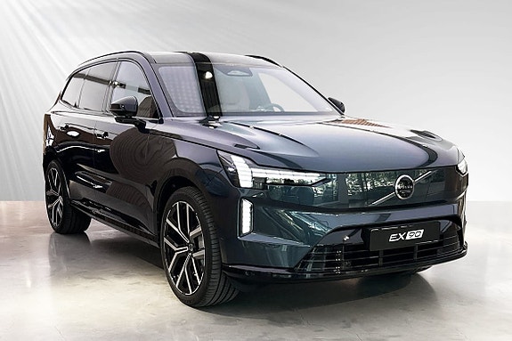 Volvo EX90 5 of 5