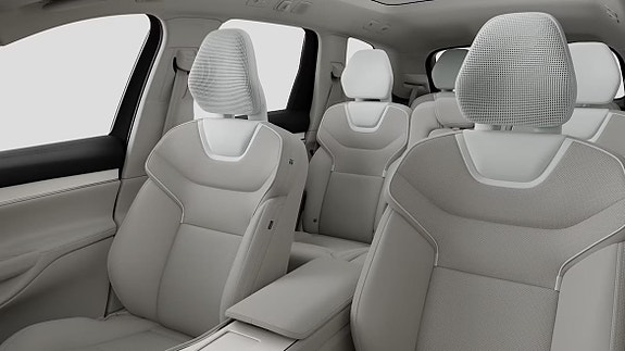 Volvo EX90 2 of 5