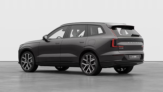 Volvo EX90 9 of 25