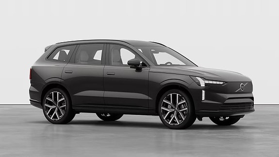 Volvo EX90 23 of 25