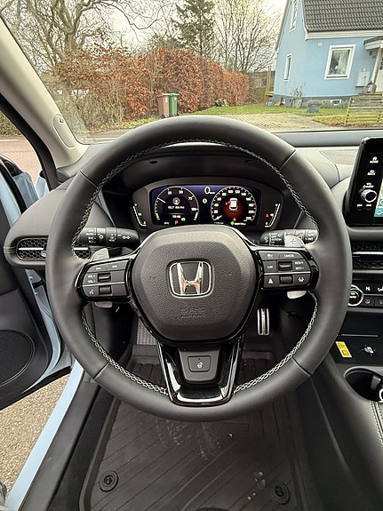 Honda ZR-V 8 of 15
