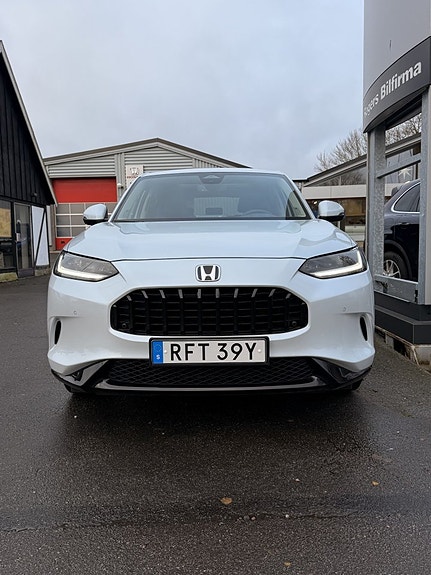Honda ZR-V 15 of 15