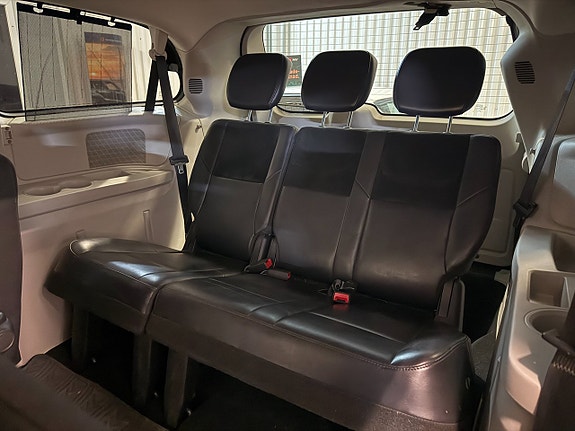 Chrysler Grand Voyager 14 of 20