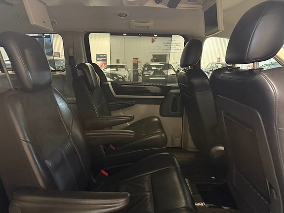 Chrysler Grand Voyager 17 of 20