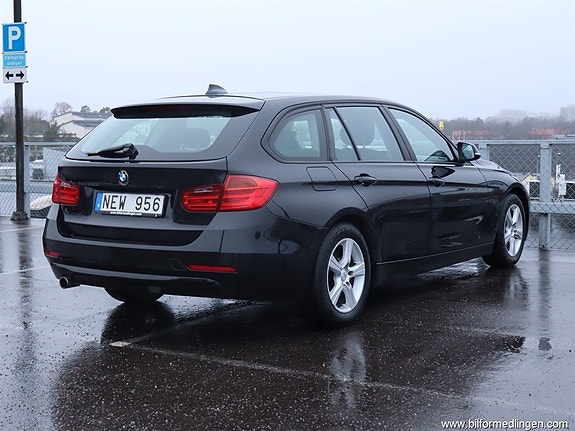 BMW 318 4 of 5