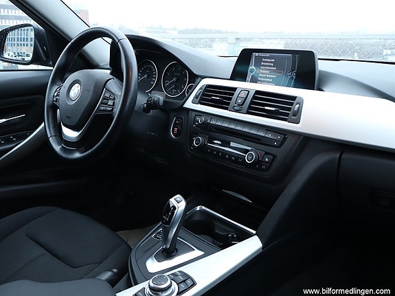 BMW 318 7 of 23