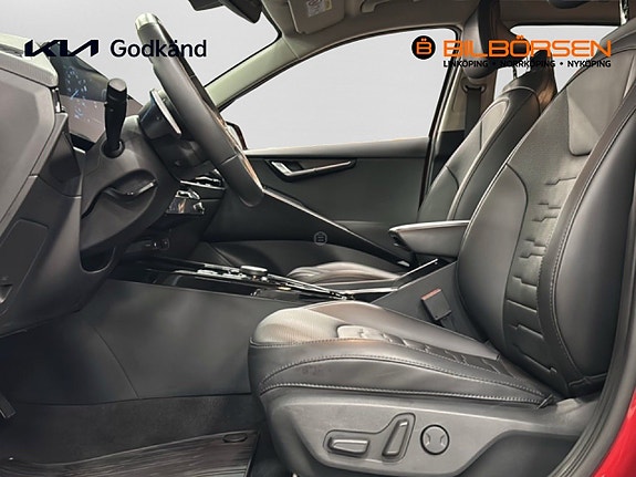 Kia Niro 8 of 15