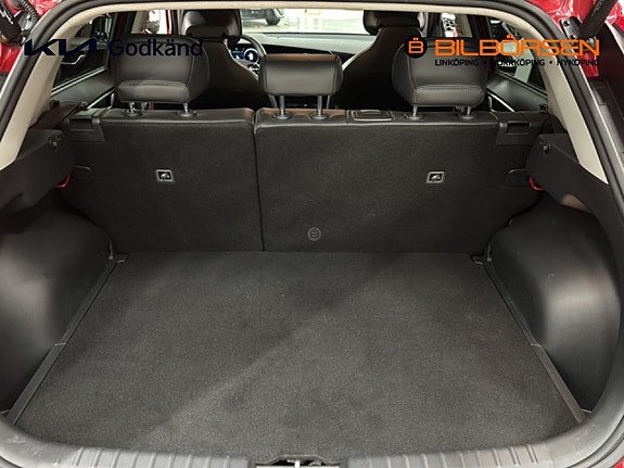 Kia Niro 10 of 15