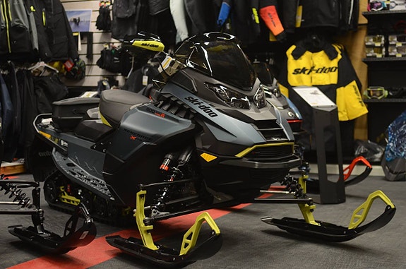 Ski-Doo Renegade X-RS 900 ACE Turbo-R 2026