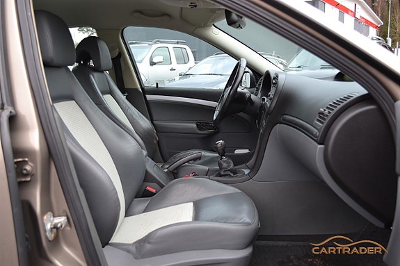 Saab 9-3 7 of 12