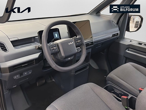 Kia PV5 7 of 17