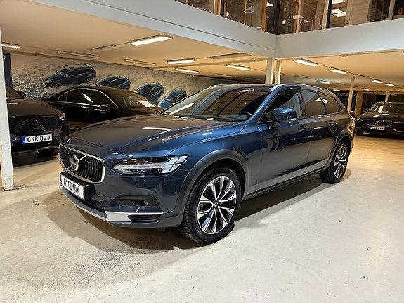 Volvo V90 Cross Country