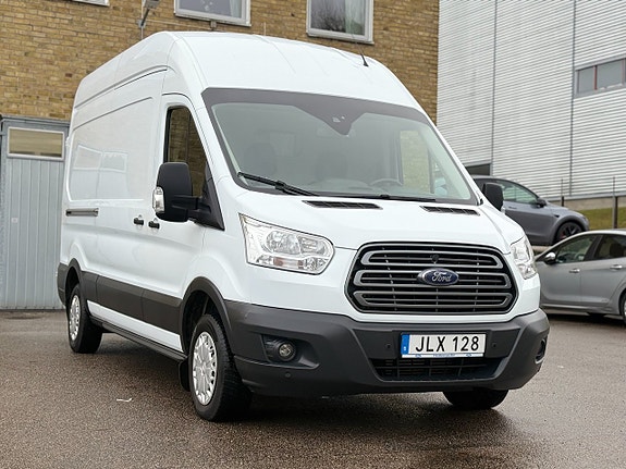 Ford Transit 5 of 5