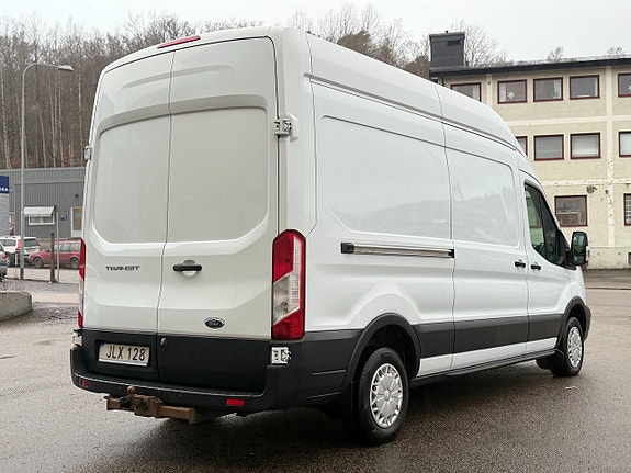 Ford Transit 6 of 14